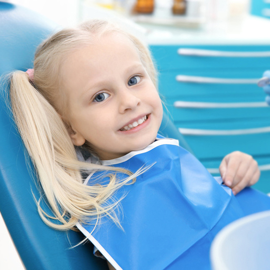Zahnarztpraxis Javadifar Uetersen - Behandlung von Kinder und Jugentliche